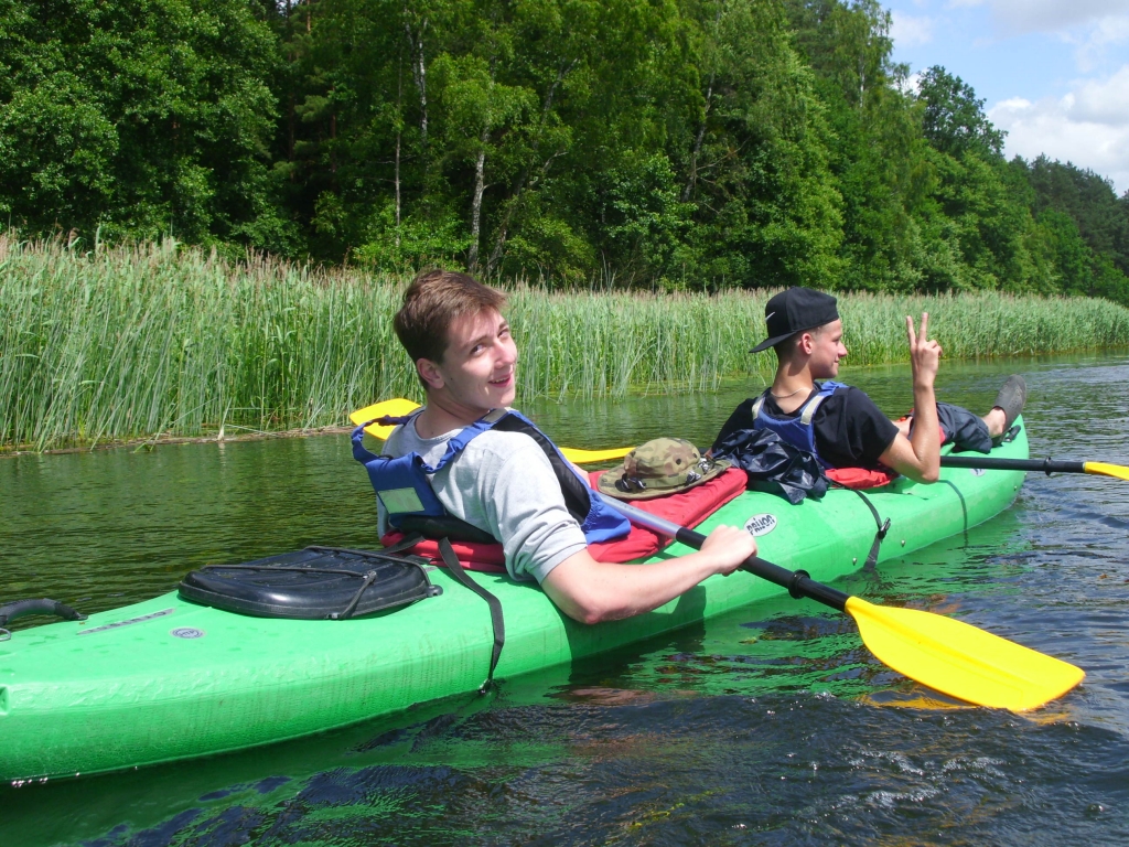 Pijar Canoe - młodzież pijarska na kajakach