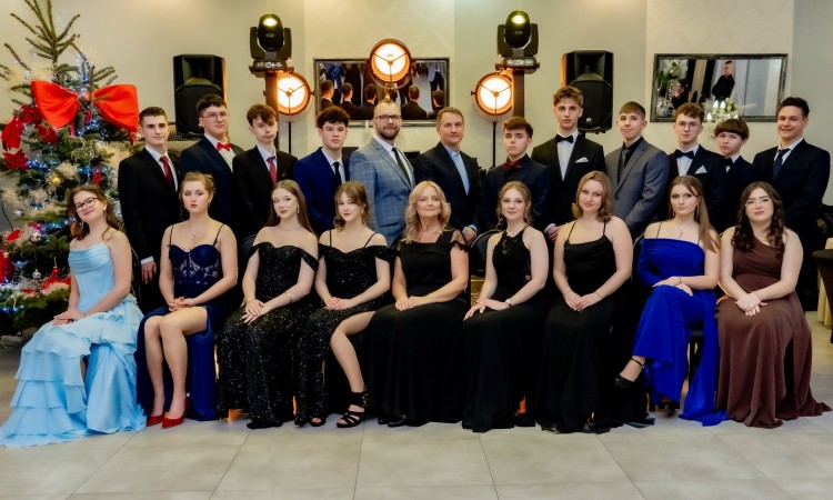 Studniówka w Bolesławcu