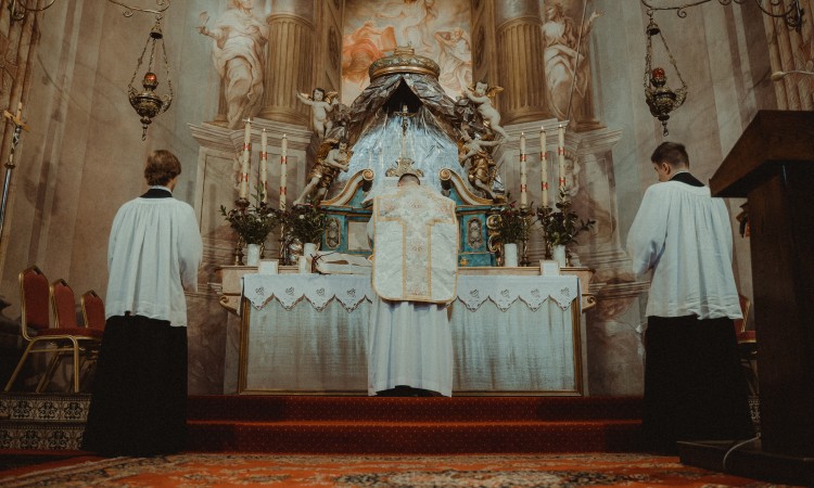 Tradycyjna msza święta na Pijarskiej