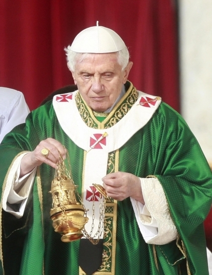 Papież Benedykt XVI zainaugurował Rok Wiary