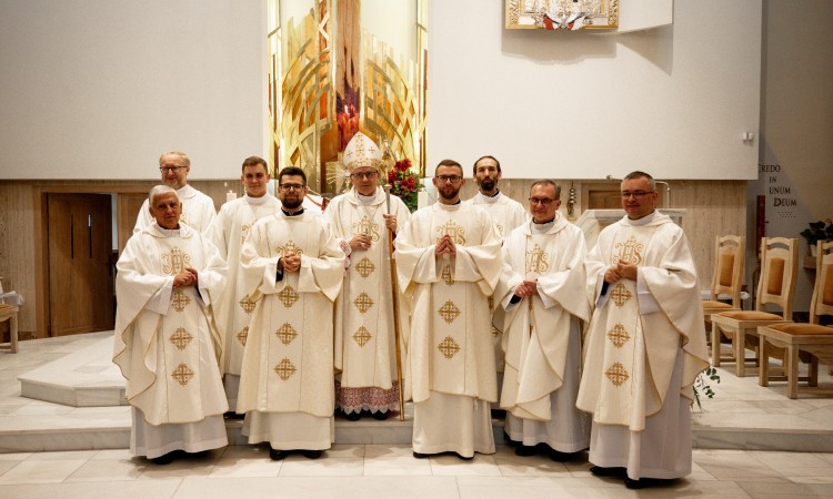 Święcenia diakonatu