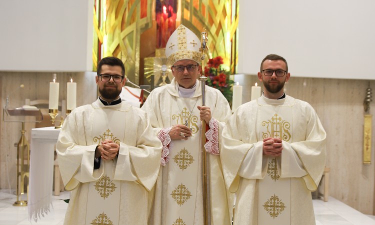 Dwóch nowych diakonów