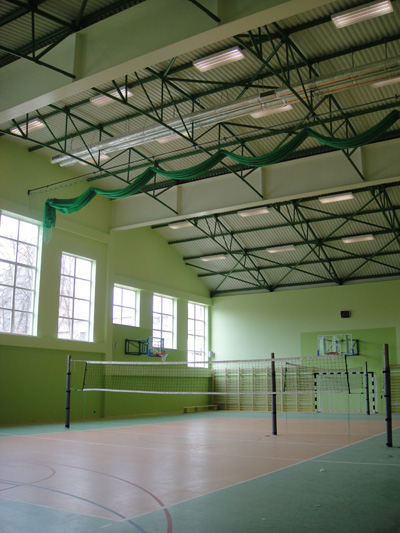 Sala sportowa przy Gimnazjum Zakonu Pijarów gotowa na przyjęcie sportowców