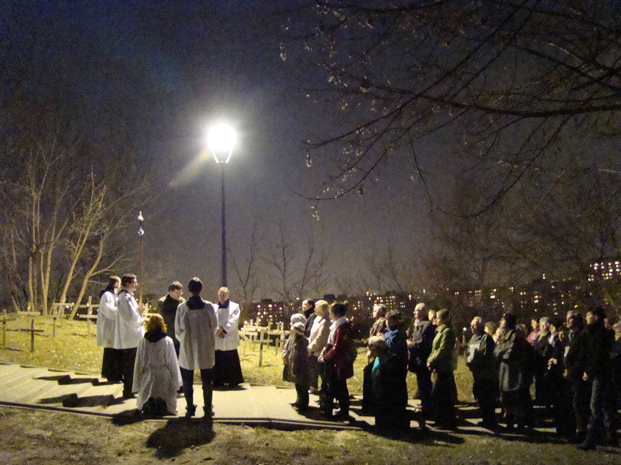 Droga Krzyżowa na Kopcu Powstania Warszawskiego