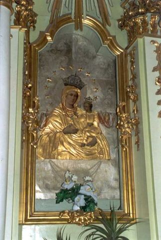 Ołtarz do renowacji