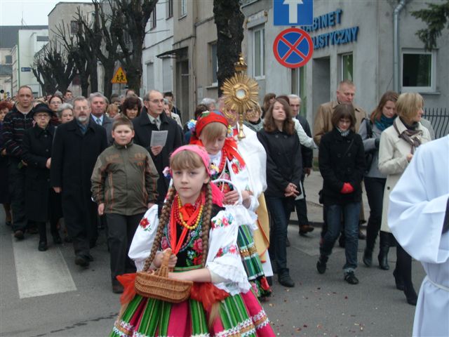 Wielkanoc w Hebdowie i Rezurekcja w Łowiczu