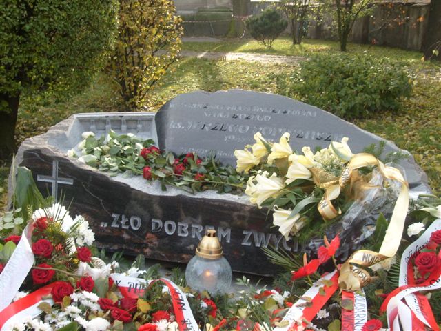 Łowickie obchody 25 męczeńskiej śmierci ks. J. Popiełuszki