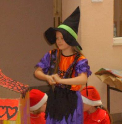 Występ teatrzyku na zakończenie roku szkolnego