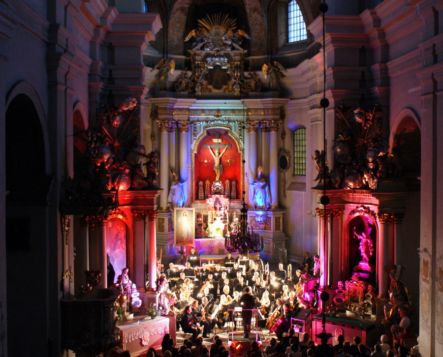 Koncert w kościele łowickich pijarów