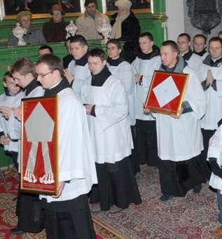 Dary Ks. Infułata Jerzego Bryły dla kościoła w Hebdowie