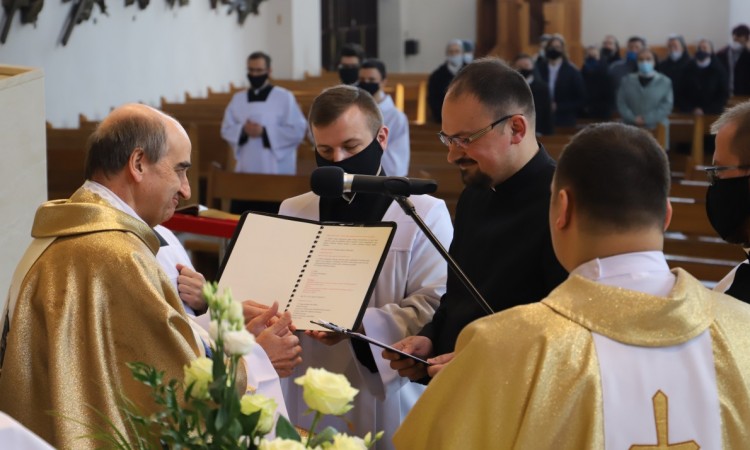 Święcenia diakonatu