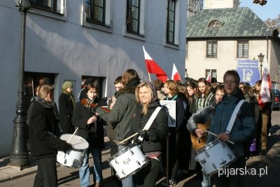  Szkoły Pijarskie w Łowiczu pielęgnują ducha patriotyzmu