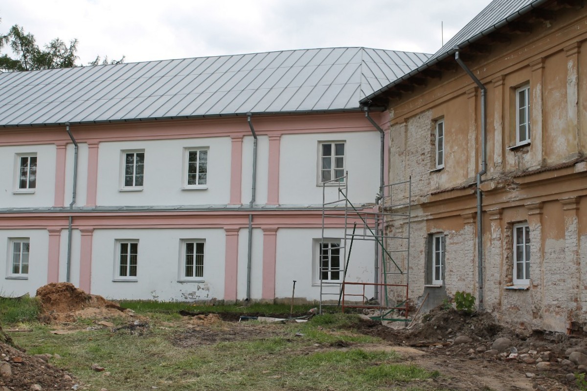 Remont klasztoru szczuczyńskiego